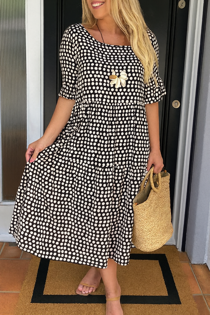 Dorothy Whitmore™ | Easy Elegance Midi Dress