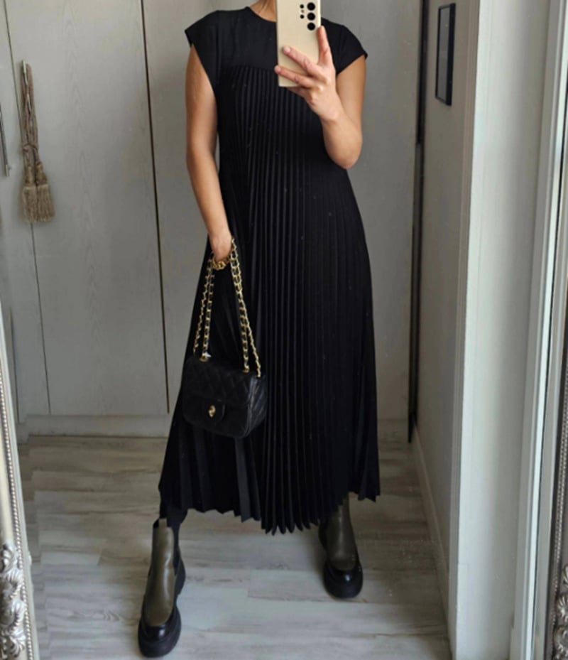 Emily | Timeless and Comfortable Dress