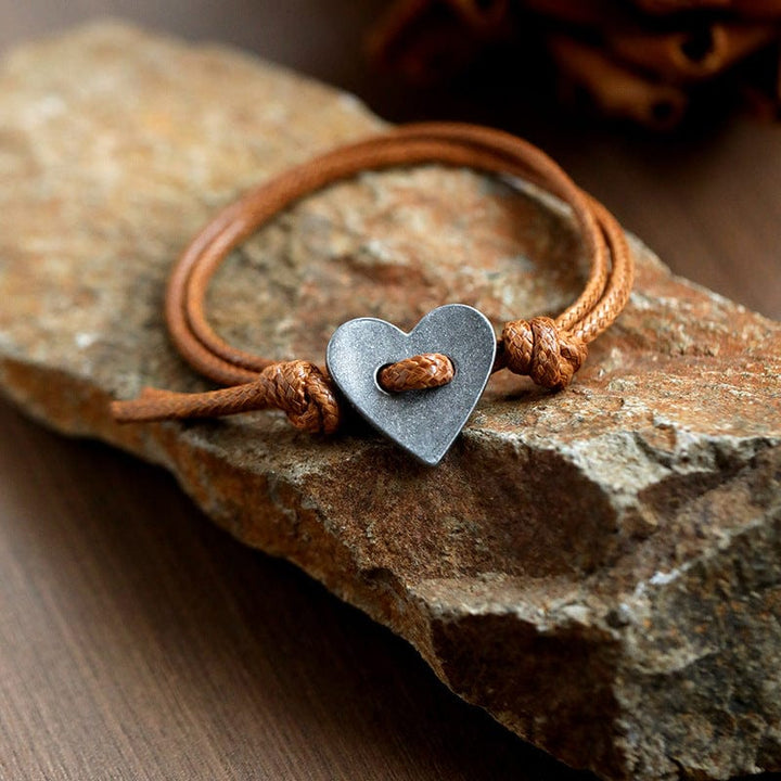 Aluna™ | Heart Charm Bracelet
