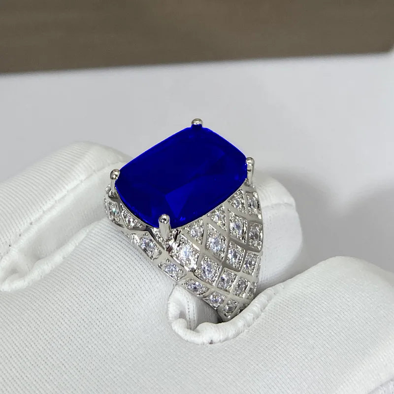 Aurelia Vespera Regal Ring