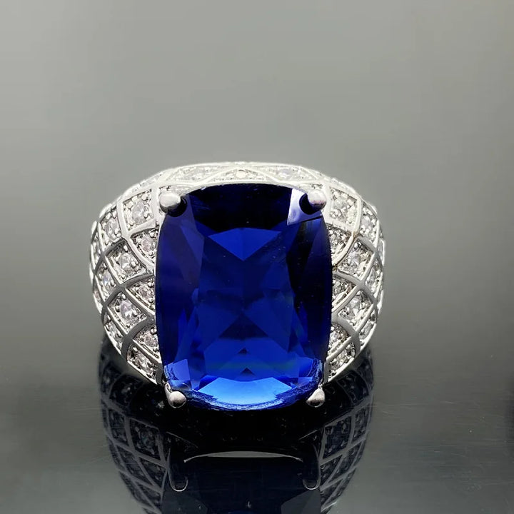 Aurelia Vespera Regal Ring