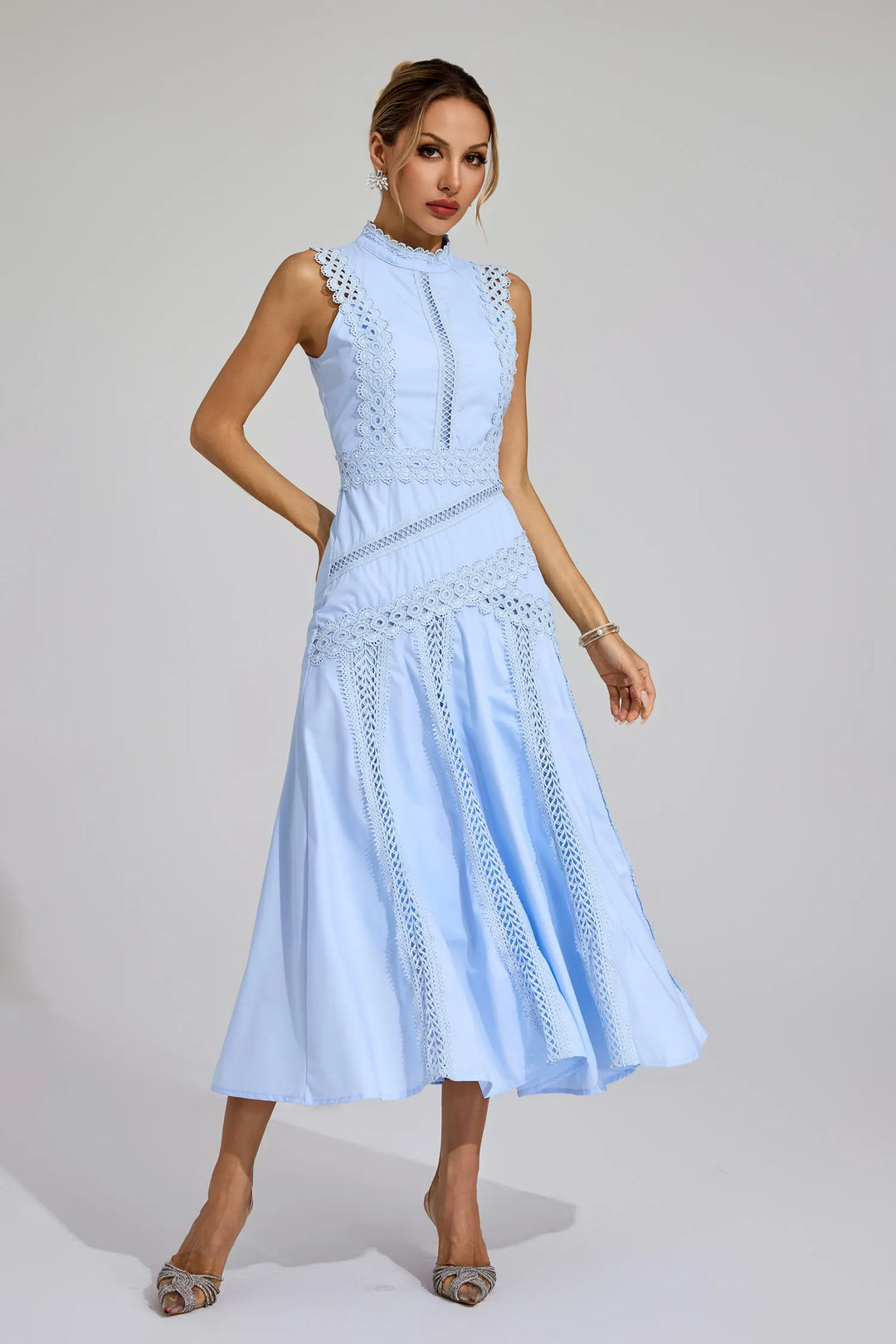 Lisette Sleeveless Lace Dress