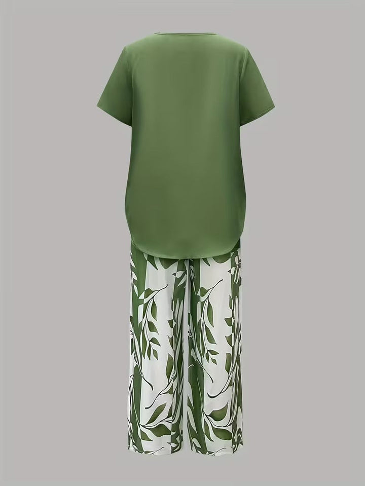 Evelyn Hawthorne™ | Effortless Two-Piece Set