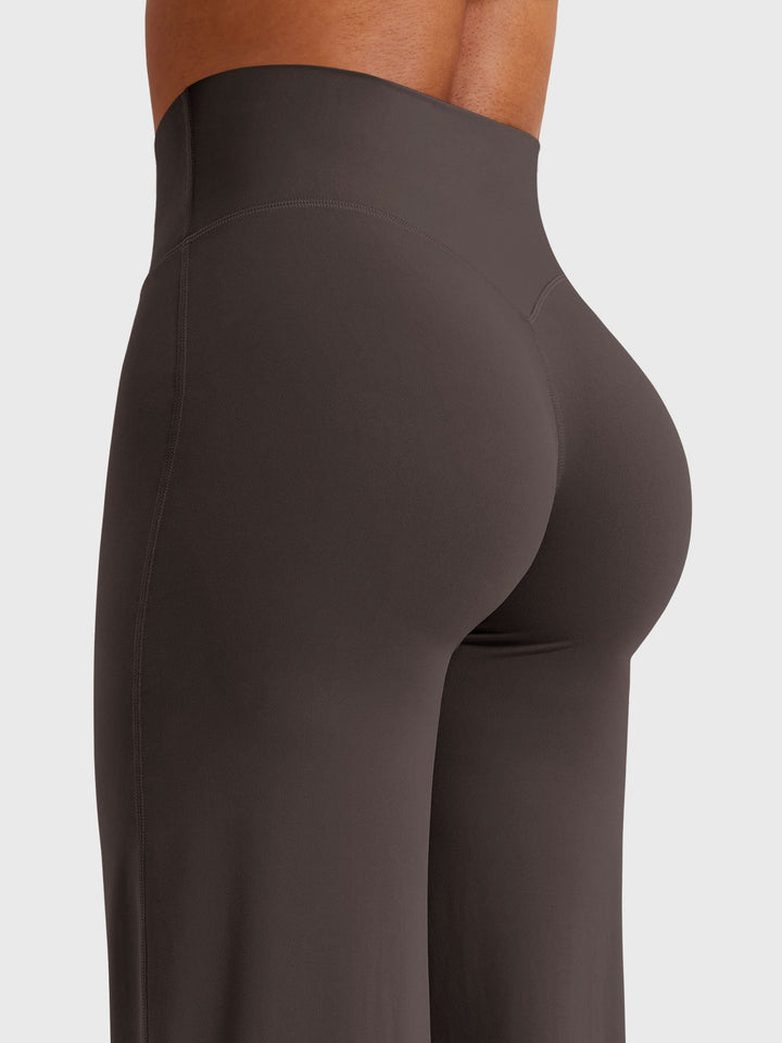 Clara Whitmore™ | Sculpting Comfort Trousers